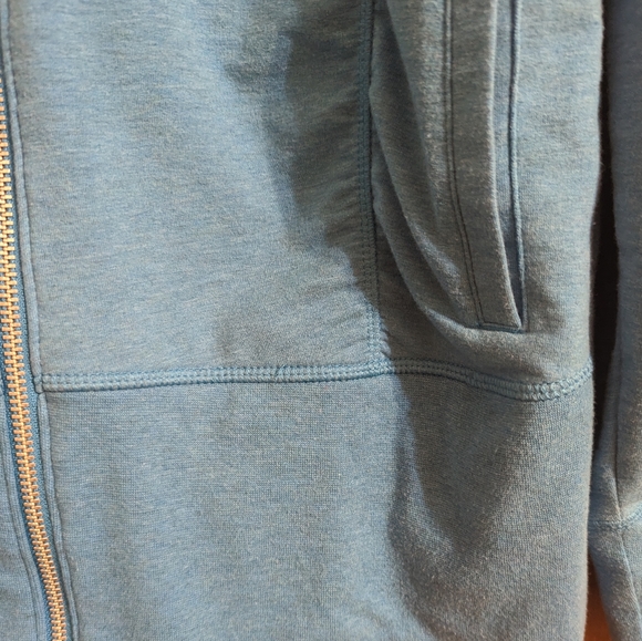 🌼Champion 🌼 zip up hoodie size large - Picture 7 of 9